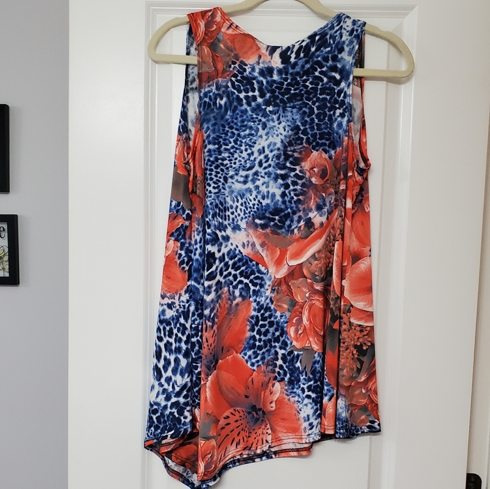 NWT Come n See Top Sleeveless Swing Asymmetrical Tank Leopard Animal Floral - Picture 3 of 5
